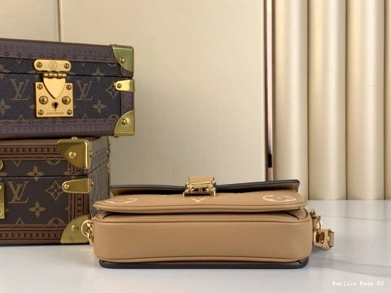 Cheap POCHETTE METIS VUITTON WEST EAST LOUIS 0714